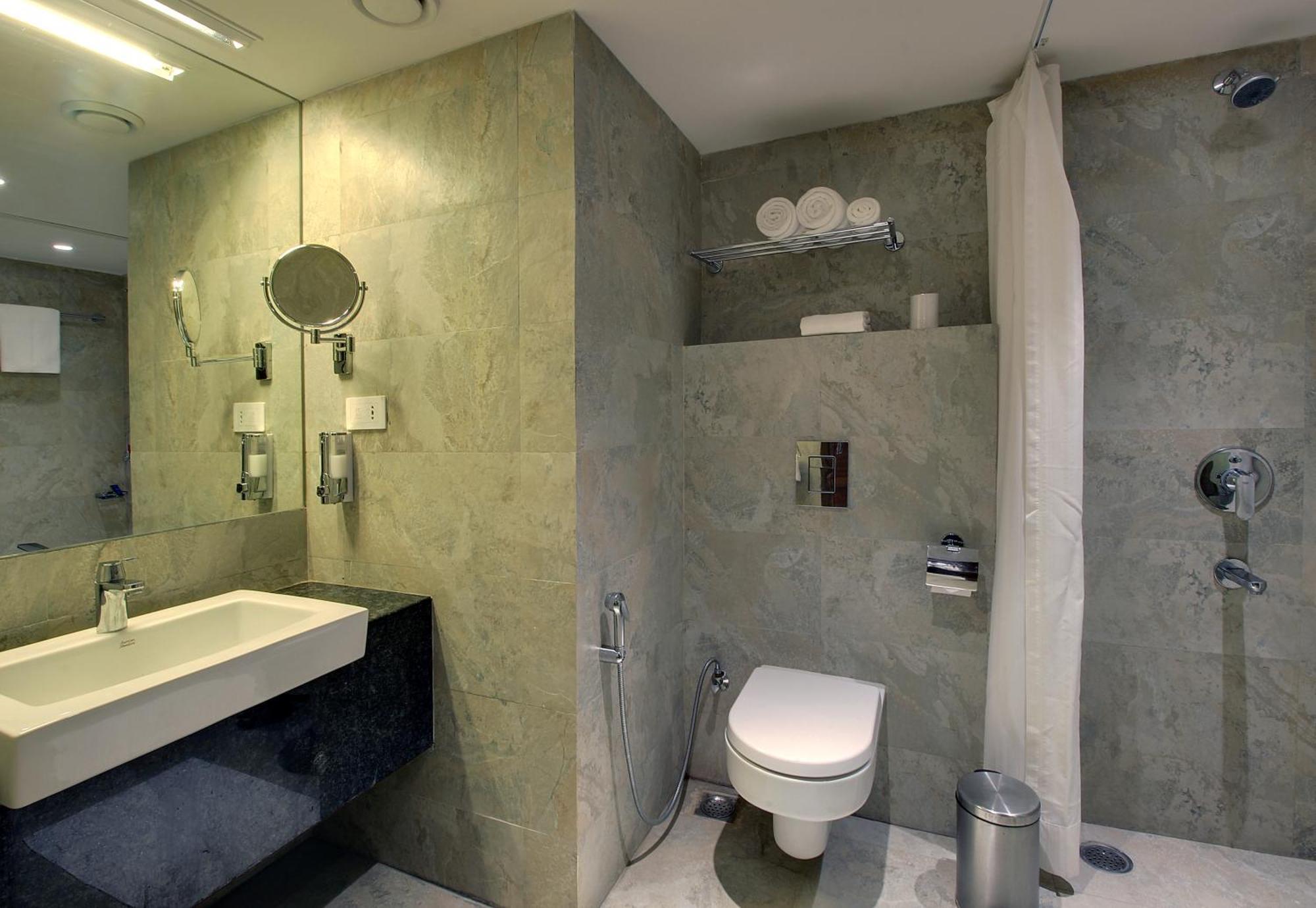 Temple Tree Hotel Shirdi Extérieur photo