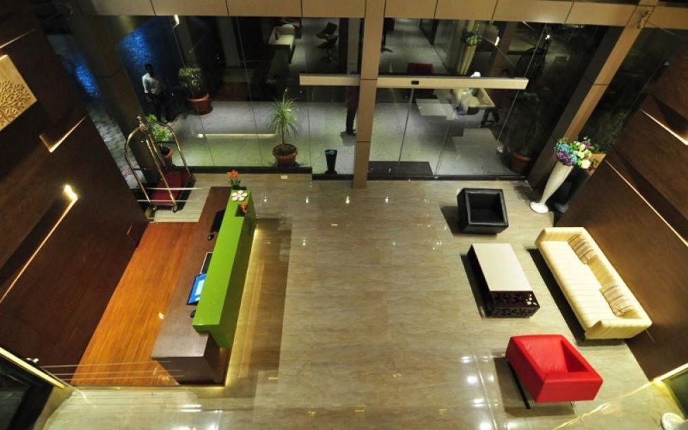 Temple Tree Hotel Shirdi Extérieur photo