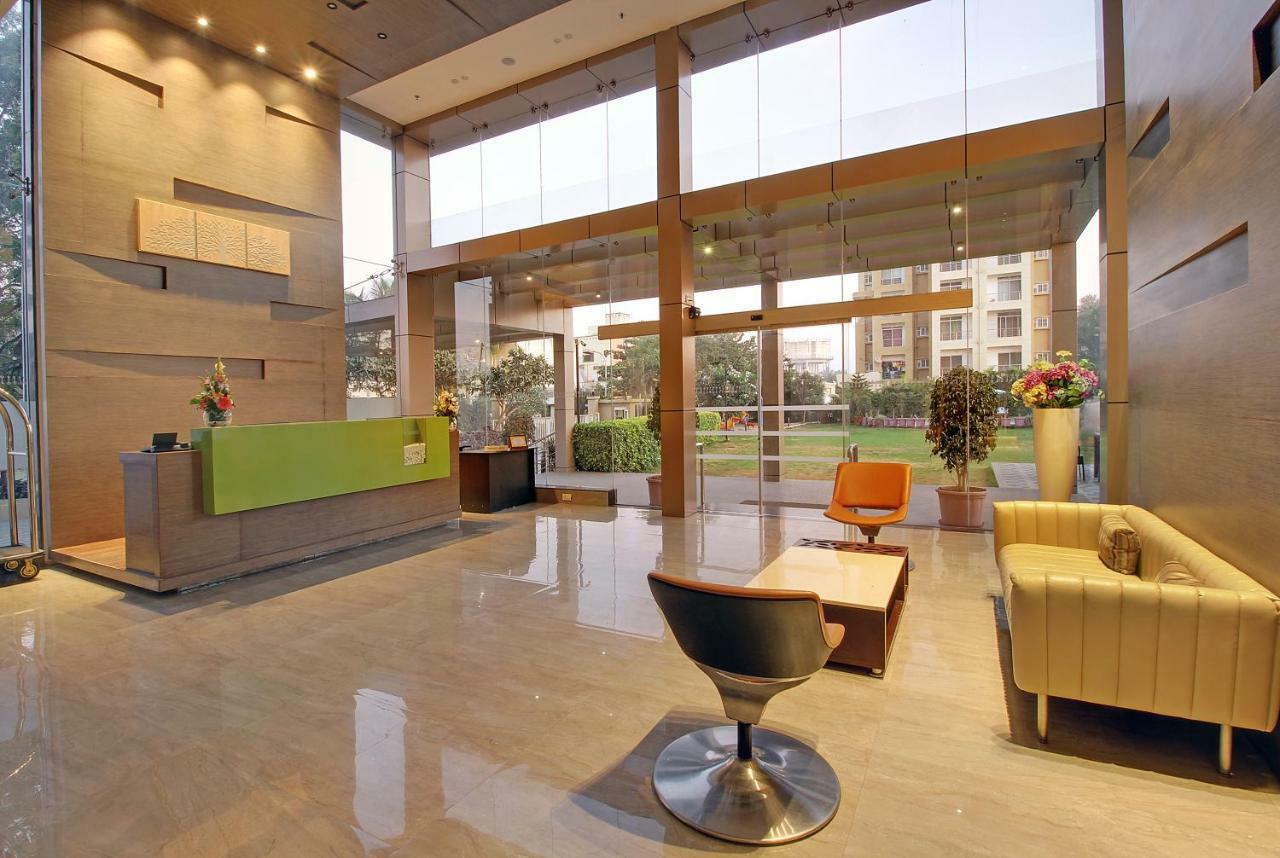 Temple Tree Hotel Shirdi Extérieur photo